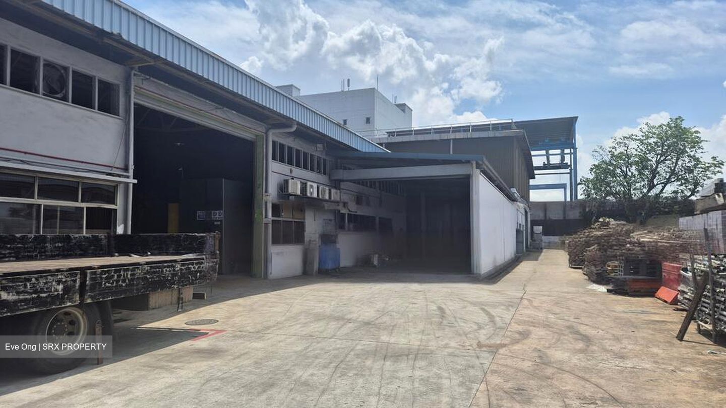 Gul Circle (D22), Factory #472907441